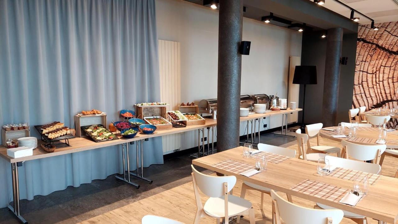Hotel Wojciech 奥古斯图 外观 照片
