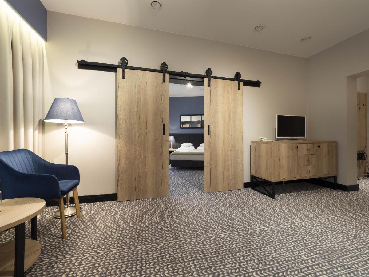Hotel Wojciech 奥古斯图 外观 照片